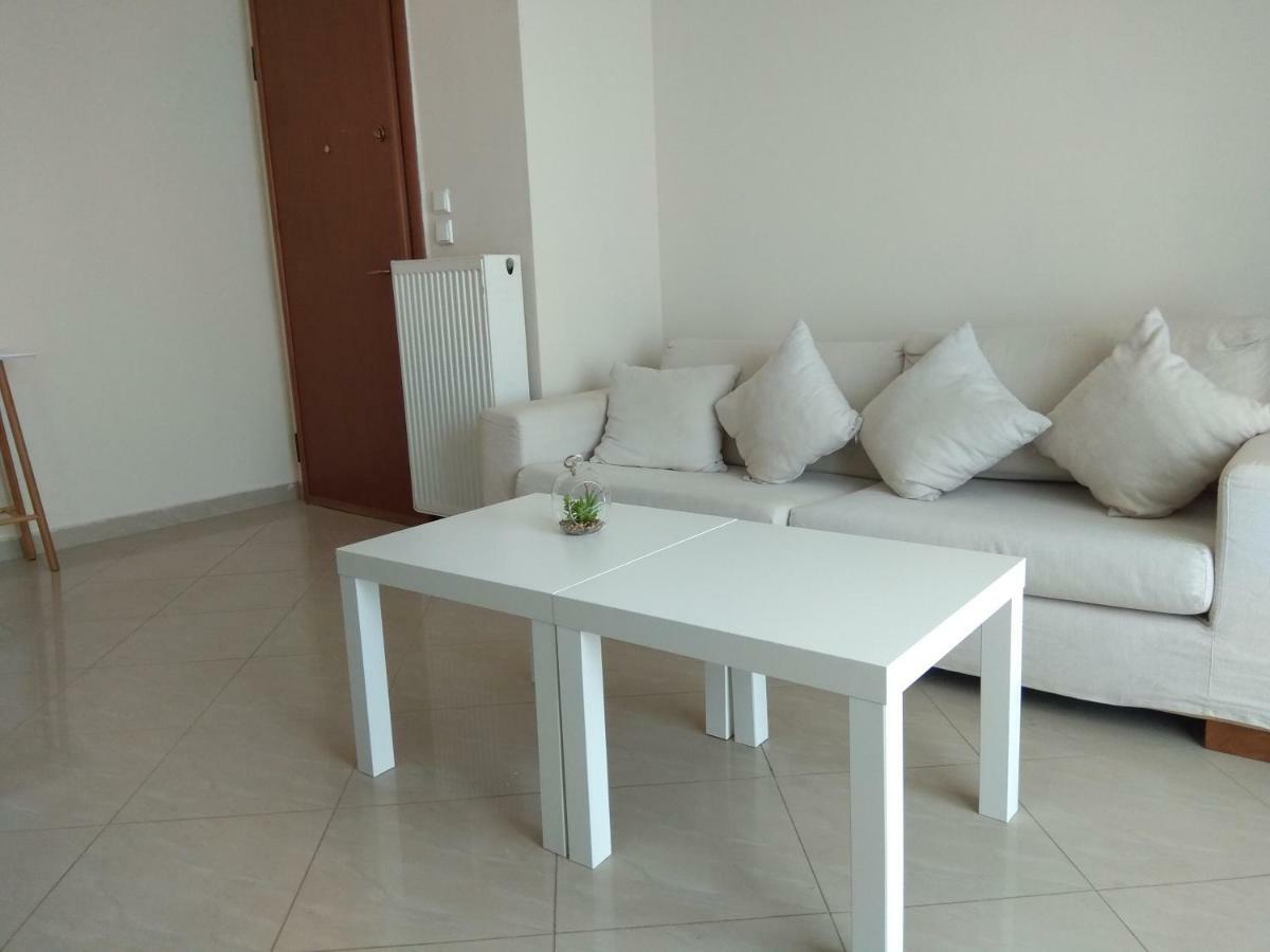 Peraía Nickys Place Perea מראה חיצוני תמונה