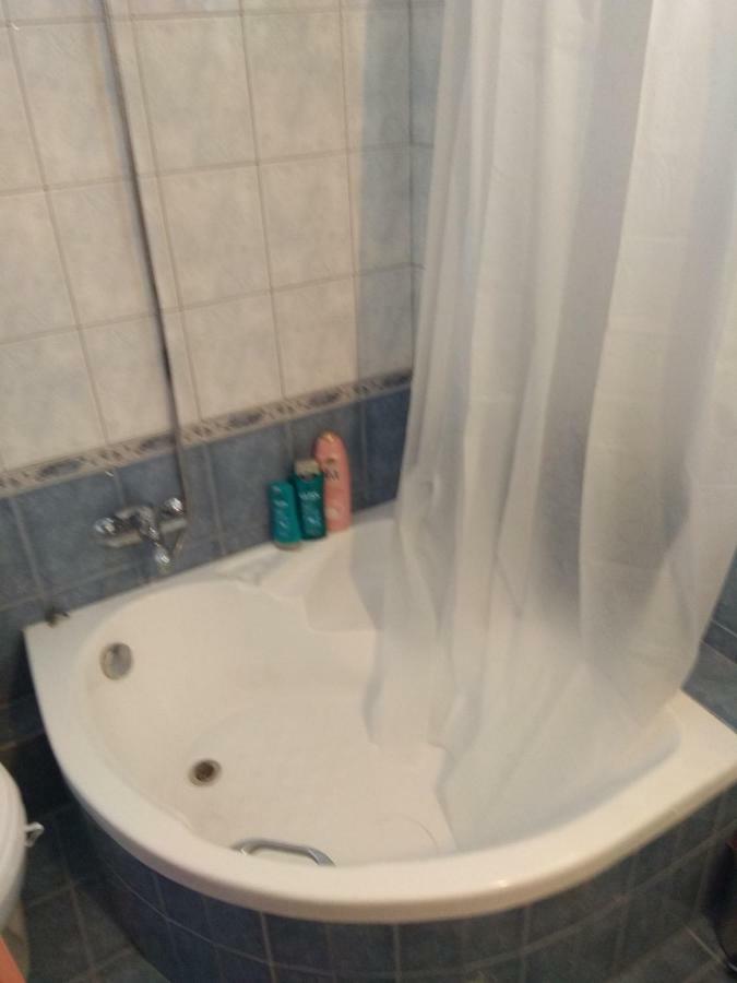 Peraía Nickys Place Perea מראה חיצוני תמונה
